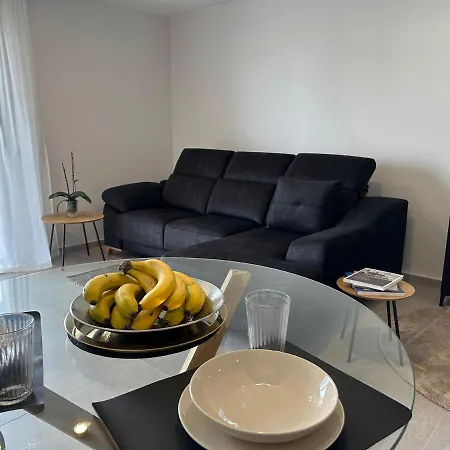 Apartment Moderno Apartamento Con Piscina Y Tenis