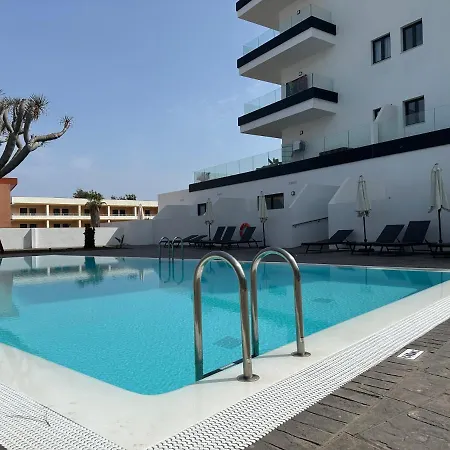 Apartment Moderno Apartamento Con Piscina Y Tenis Puerto de la Cruz (Tenerife)