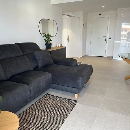 Moderno Apartamento Con Piscina Y Tenis Apartment *