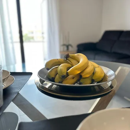 Moderno Apartamento Con Piscina Y Tenis Apartment